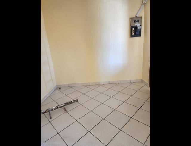 3 BEDROOM PROPERTY TO RENT IN MALABAR